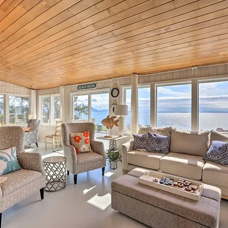 Waterfront Ferndale Home Deck And Beach Access